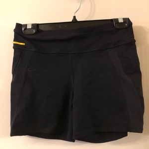 Lolë Biker Shorts